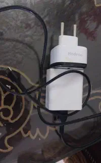 شارژر موبایل نوهستش