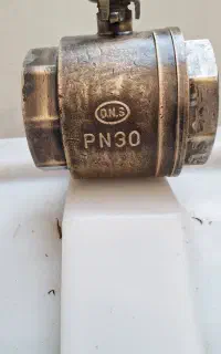 شیر گازی