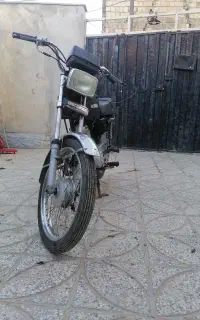 125 مدل 84