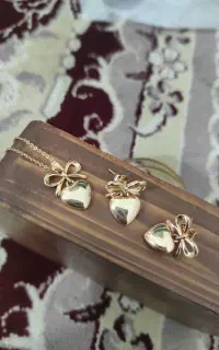 نیم ست قلبی و‌پاپیونی