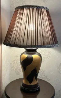 آباژور رومیزی