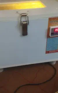 دستگاه جوجه کشی