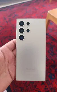 S24 Ultra (256GB + 12GB RAM)