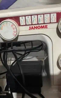 چرخ خیاطی ژانومه