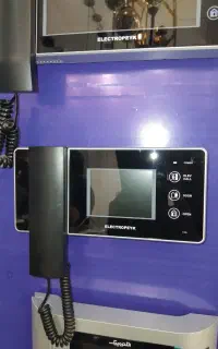 برقکار ونصب آیفون و ...