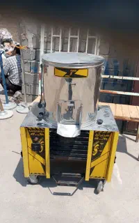 دستگاه خمیر پهن کن و دستگاه سبزی خورد کن