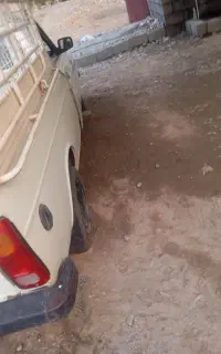 پیکان وانت