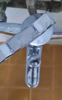 شیر اهرمی حمام کم کار
