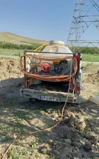 سمپاشی باغ وغاغچه