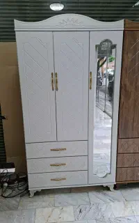 کمد کد ۰۳