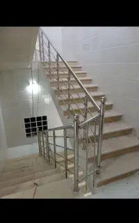 نرده استیل (راه پله و کلیه حفاظ ها)