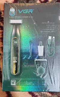 ماشین‌ریش تراش وی چی ار مدل وی ۳۶۰ صفر زن