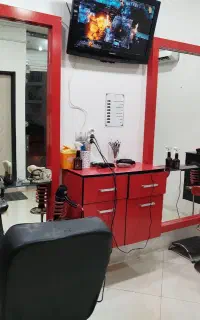 دکوراسیون آرایشگاه به فروش می‌رسد