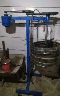 تخمه داغ کن