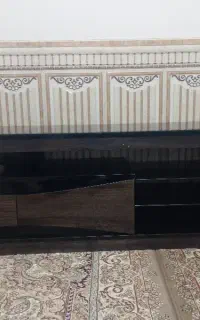 زیر تلویزیون