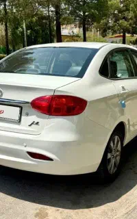 جک j4 مدل ۴۰۳ در حد صفر