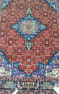 فرش دست بافت
