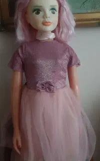 عروسک دخترانه