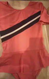 لباس‌ژیمناستیک‌دخترونه