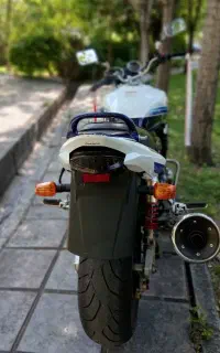 سوزوکی Gsx 1400