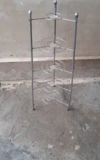 استند یا پایه قابلمه.