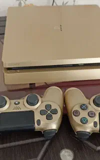 PS4 slim