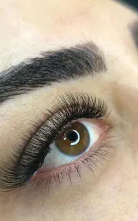 لیفت و لمینیت اکستنشن مژه و ابرو