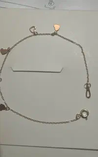 ۱ عدد دستبند و گردنبند ۱۸ عیار