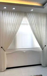 پرده مینیمال مدرن و پلیسه و پانچ