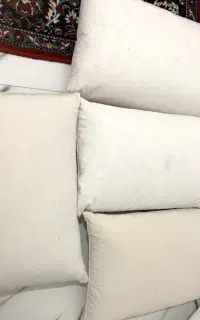 ۴ عدد بالشت پر کاملا نو