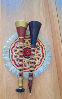 با سلام دو عد ساز سرنا خوش صدا چوب زرد آلو