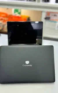 لپ‌تاپ Gateway i5 نسل 11 فوق‌العاده سریع و کم‌مصرف