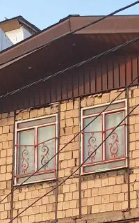 فروش ۸ عدد پنجره رنگ شده با شیشه
