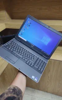 گیمینگDell M2800 i7MQ رم8/هارد256/گرافیک اختصاصی