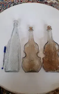 بطری آب شیشه ای