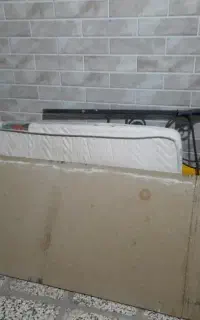 تخت خواب فلزی