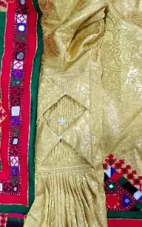 خیاط لباس