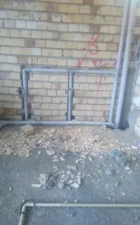 لوله کشی آب و فاضلاب و جوشکاری سایبان