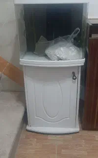 آکواریوم با تجهیزات