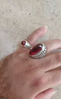 انگشتر یاقوت کهنه درجه یک شرف شمس