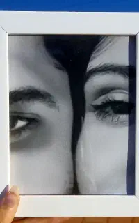 طراحی و فروش چهره سیاه قلم سفارشی