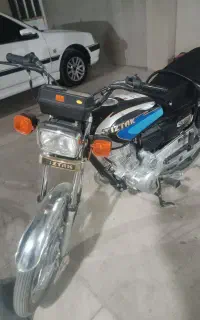 125 تیزتک