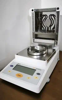 ترازوی رطوبت سنج آلمانی آزمایشگاهی آزمایشگاه