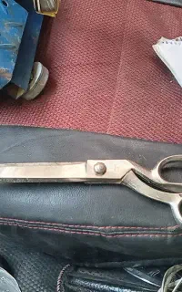 قیچی بزرگ خیاطی