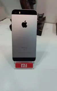 آیفون SE