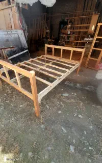 تخت چوبی قابل استفاده در کافه ها وقهوه خانه ها