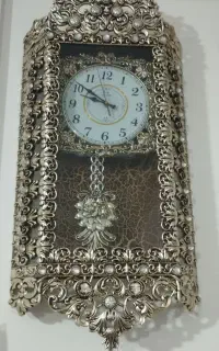 ساعت وتابلوی ون یکاد