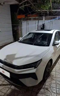 کی ام سی J7