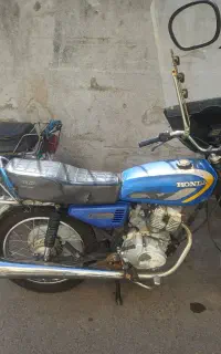 هوندا ۱۲۵ آریا