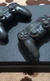 کنسول PS4 در حد صفر